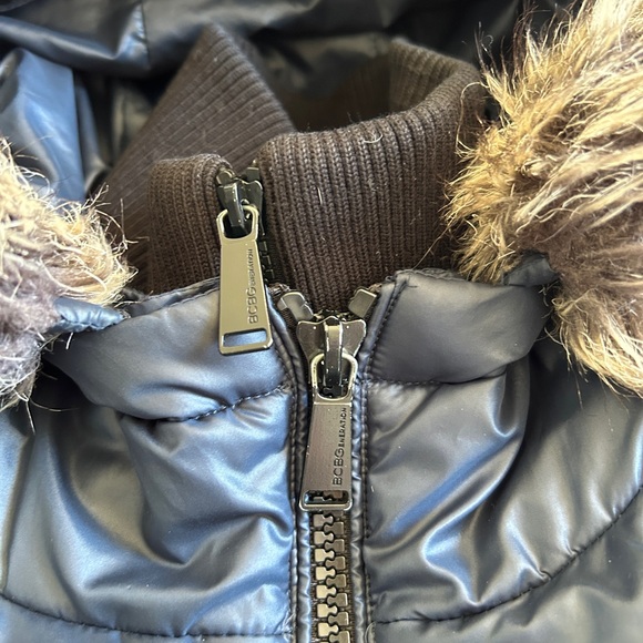 BCBGeneration Winter Down Feather Quilted Hooded Puffer Jacket Sz XS - Picture 3 of 15